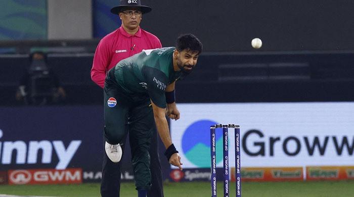 Fans question Agha’s decision to give last over to ‘expensive’ Haris Rauf
