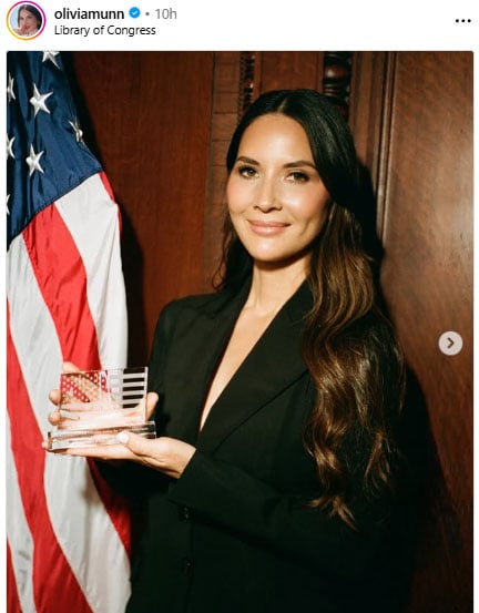 Olivia Munn recalls ‘aggressive cancer fight while receiving award