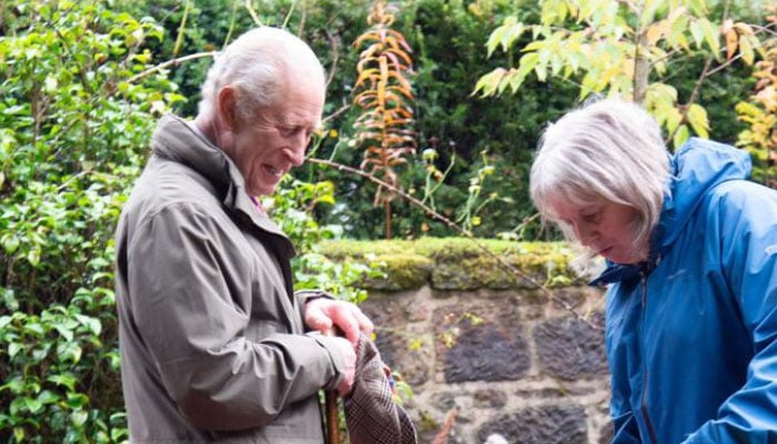 King Charles marks a surprise appearance to celebrate Gabby’s victory: Watch