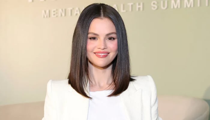 Selena Gomez shows fans a glimpse of wedding vows