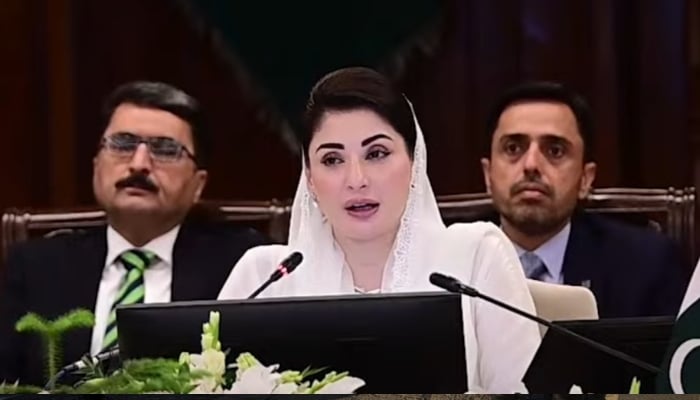 Punjab CM Maryam Nawaz speaks to participants of National Security and War Course 2026 in Lahore, October 4, 2025. — Screengrab via YouTube/Geo News