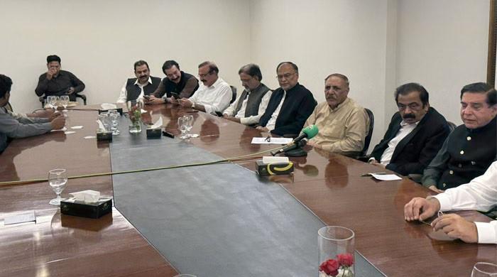 Govt, JAAC strike landmark deal, ending weeks of violent unrest in AJK
