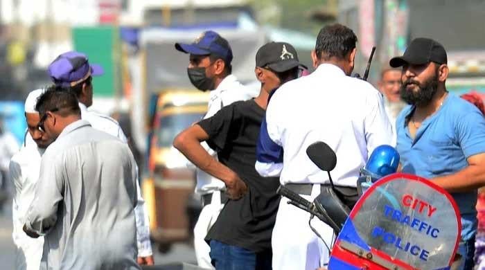 Sindh govt announces fines up to Rs50,000 for traffic violations