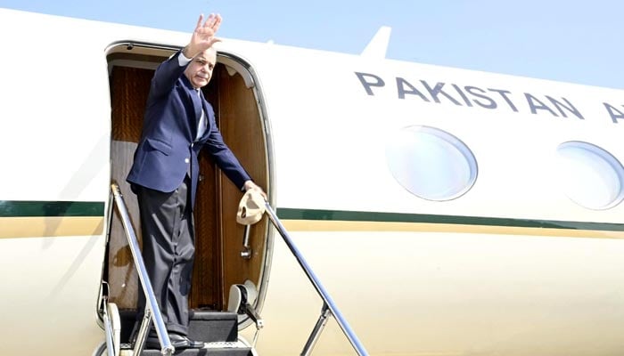 This image shows PM Shehbaz Sharif leaving for Malaysia on October 5, 2025. — X/PakPMO