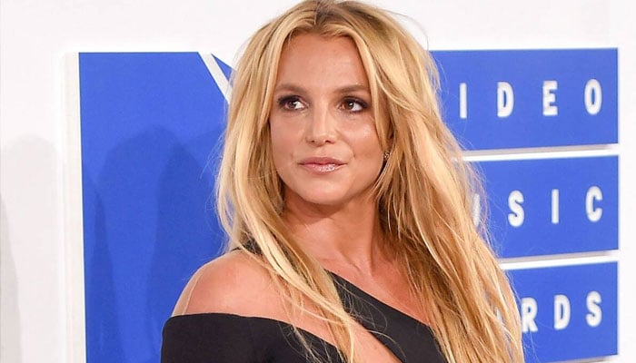 Britney Spears shocks fans after revealing snapped leg in new post