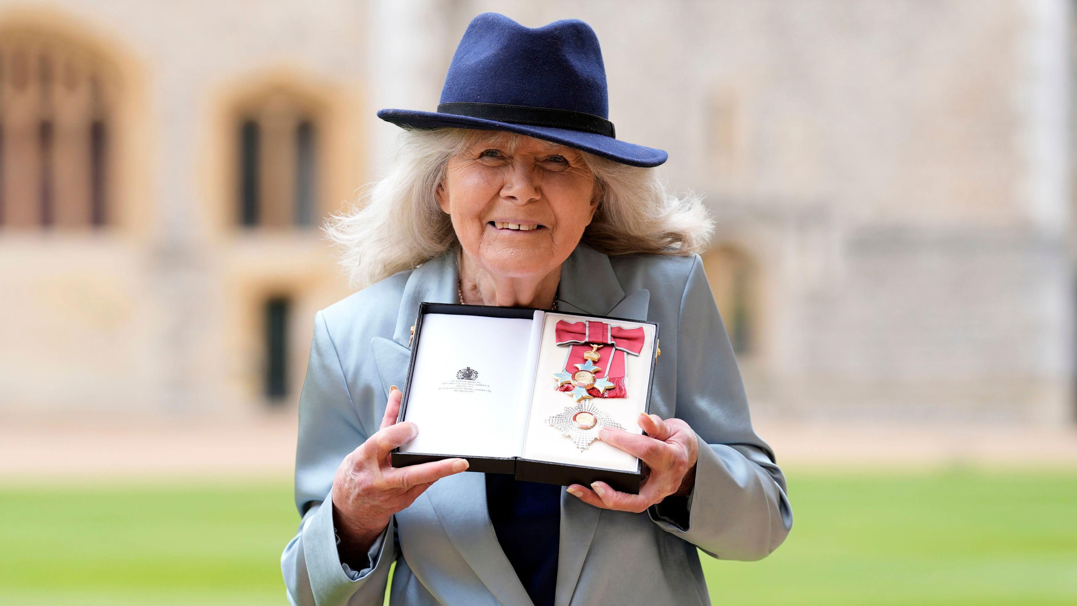 Tom Parker Bowles offers his heartbreaking tribute to his moms pal