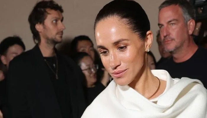 Meghan Markle’s makeup artist finally sheds light on her Paris Fashion week look
