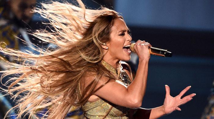 Jennifer Lopez pushes back at flak on fellow singer