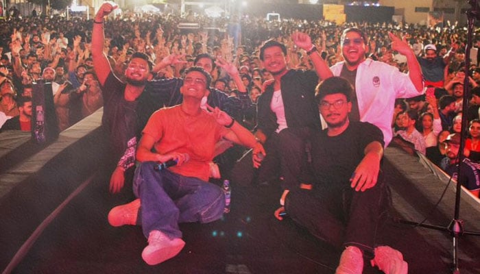 Pakistani rock band Khudgharz pays a heartfelt tribute to late Indian singer Zubeen Garg. — reporter