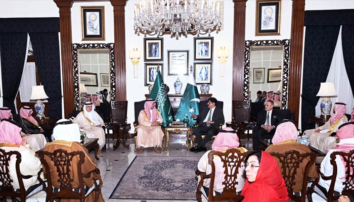 Sindh Chief Minister Syed Murad Ali Shah meets Prince Mansoor bin Mohammad Al Saud, Chairman of the Saudi-Pakistan Joint Business Council at Sindh CMs House, Karachi, October 9, 2025. — CM House