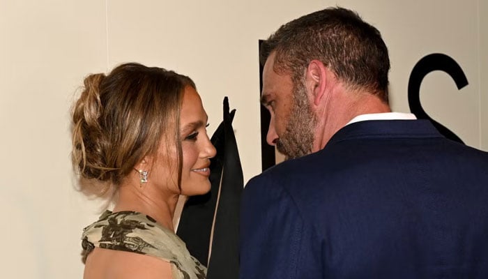 Jennifer Lopez is putting her foot down and refusing to accept Ben Affleck split