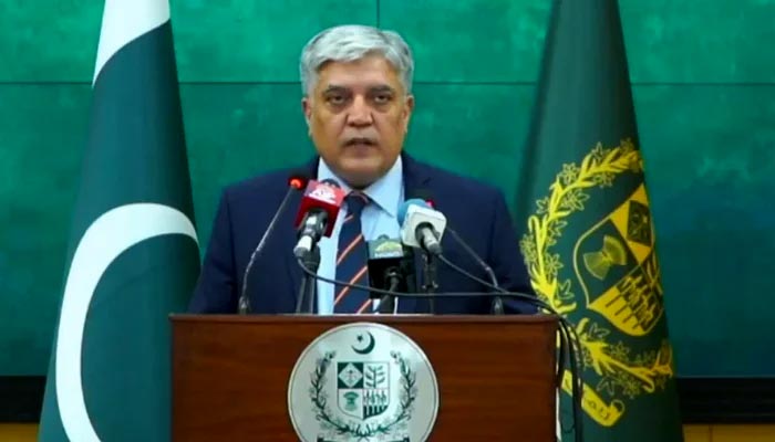 Foreign Office spokesperson Shafqat Ali Khan addresses a press briefing in Islamabad on May 16, 2025. — Facebook/File