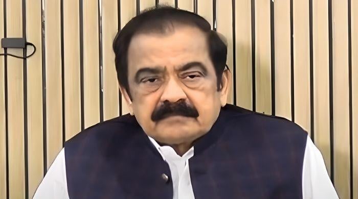 Govt urges TLP to end Islamabad march amid partial restoration of mobile internet services