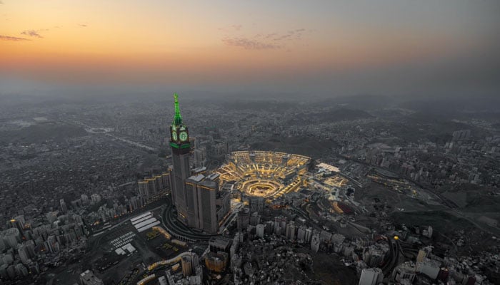 An aerial view capturing atmosphere of Grand Mosque in Makkah, Saudi Arabia, March 17, 2025. — X/@AlharamainSA