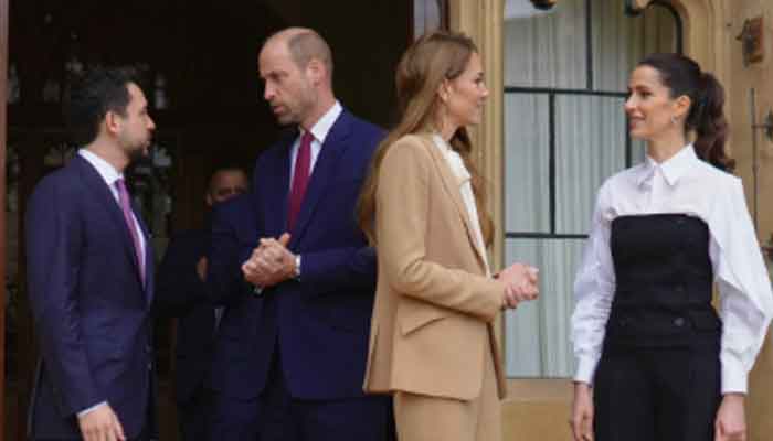 After meeting Prince William and Kate Middleton, Crown Prince Hussein issues statement