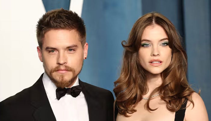 Barbara Palvin walks injured at 2025 Victoria’s Secret fashion show