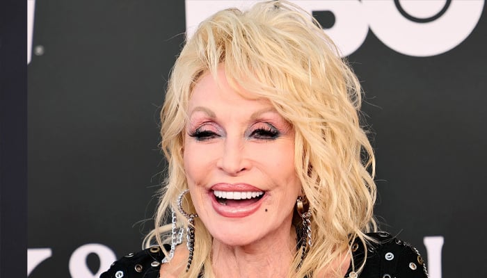 Dolly Parton celebrates the 52nd anniversary of the song ‘Jolene