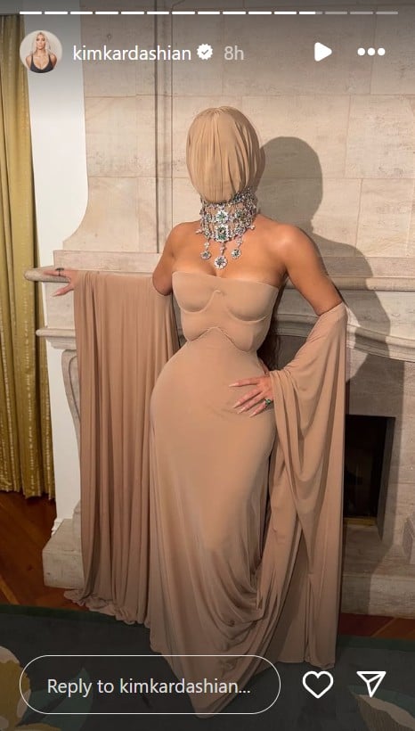 Alls  Fair star turns heads at Academy Museum Gala