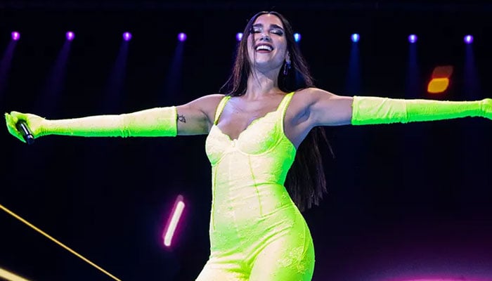 Callum Turner calls Dua Lipa most beautiful woman