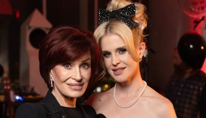 Photo: Sharon Osbourne, daughter Kelly say goodbye to another family member post Ozzys death