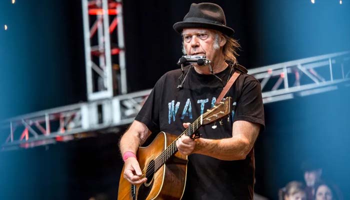 Neil Young was ‘sick and ‘drained before Chrome Hearts