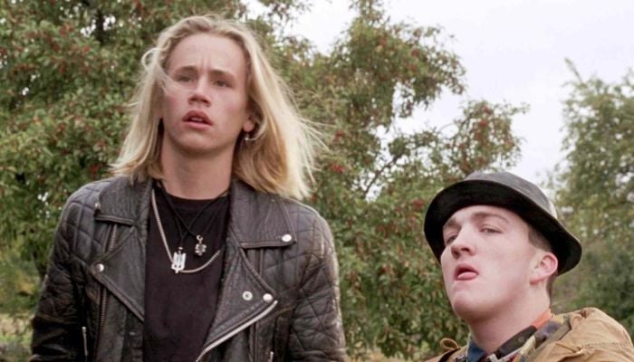 Tobias Jelinek reveals Omri Katz made him do THIS on Hocus Pocus set