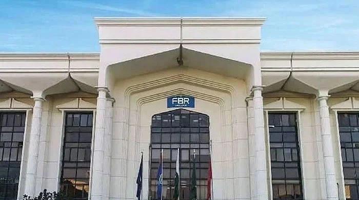 FBR's 'Lifestyle Monitoring Cell' zeroes in on 20 suspected tax dodgers