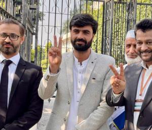 'Chaiwala' Arshad Khan's CNIC unblocked