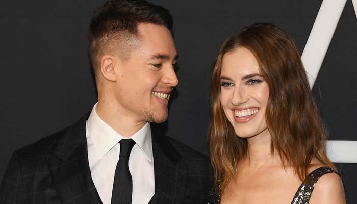 Allison Williams, Alexander Dreymon marriage wasnt a secret