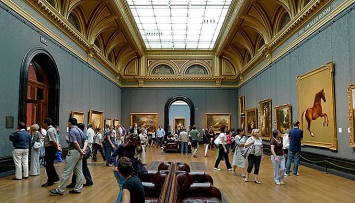 After Louvre heist, experts warn British museums are ‘next targets’ for thieves