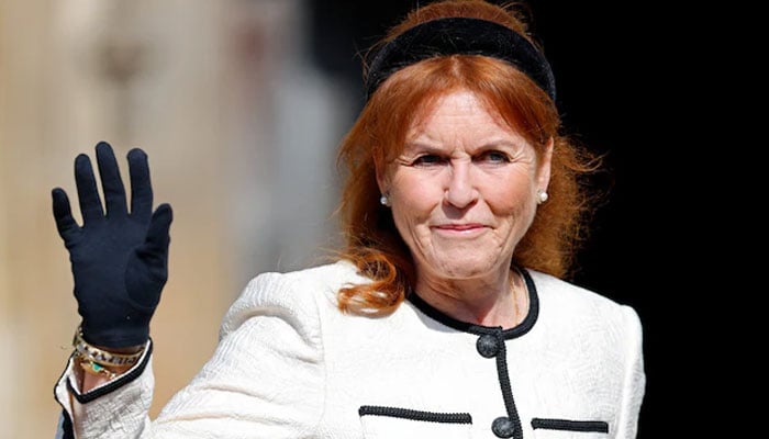 Furious Sarah Ferguson plotting to escape