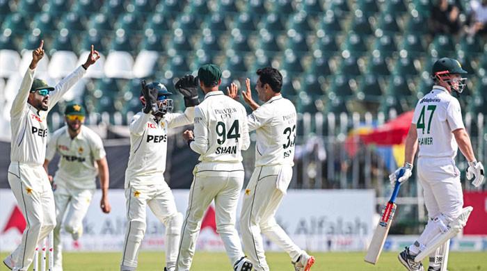 South Africa recover after Asif’s five-for in Rawalpindi Test