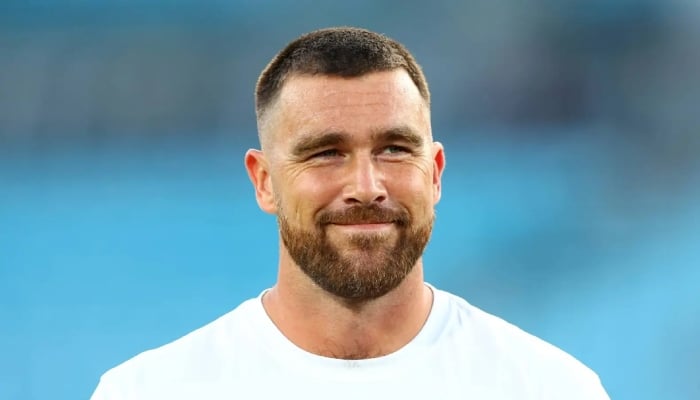 Photo: Taylor Swifts fiancé Travis Kelce trying to save Patrick Maholmes bond amid career tensions: Source