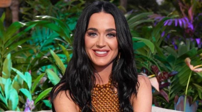 Katy Perry taking Justin Trudeau's romance slow: Report