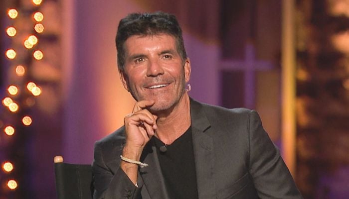 Simon Cowells pals urging him to stop undergoing cosmetic procedures