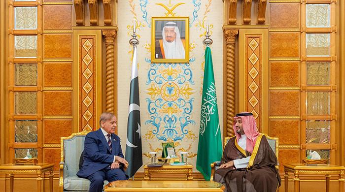 PM Shehbaz, MBS discuss ways to enhance Pak-Saudi bilateral cooperation