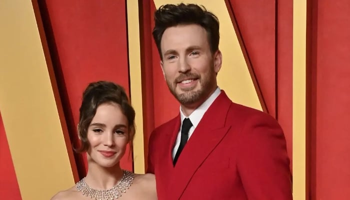 Chris Evans, Alba Baptista become parents