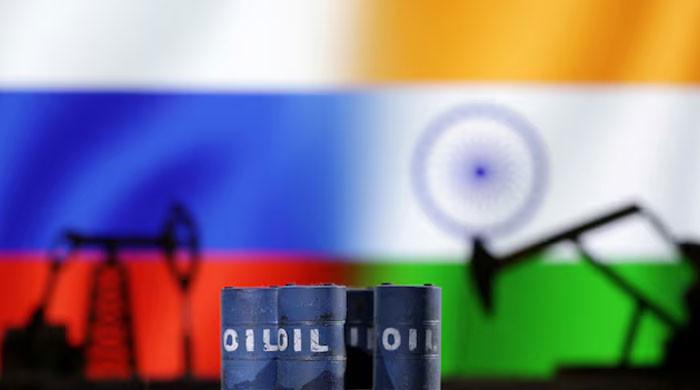 Indian refiners pause new Russian oil orders, await clarity, say sources Indian refiners pause new Russian oil orders, await clarity, say sources