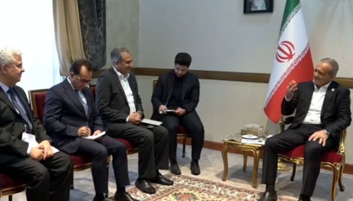 Interior Minister Mohsin Naqvi and Iranian President Masoud Pezeshkian during a meeting in Tehran, Iran, October 29, 2025. — Radio Pakistan