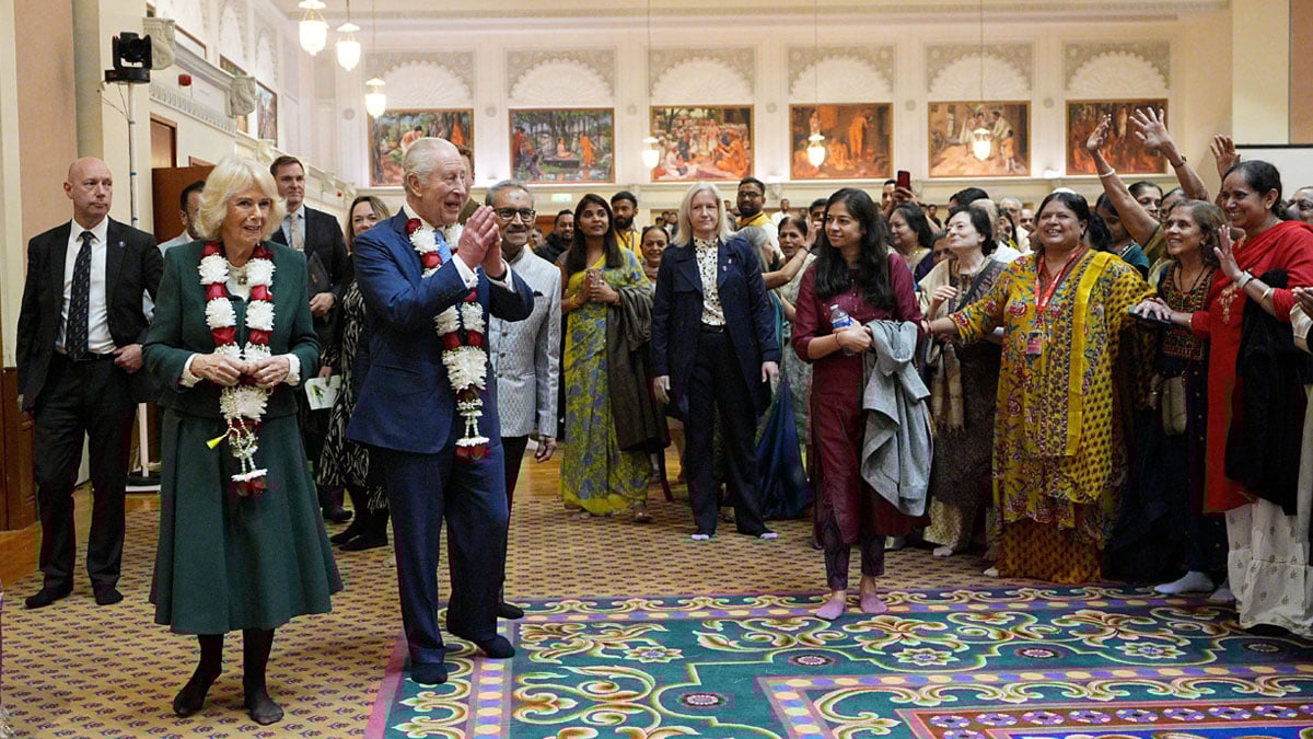 King Charles III and Queen Camilla visit BAPS Shri Swaminarayan Mandir (known as the Neasden Temple) in Neasden, London, Britain October 29, 2025. Aaron Chown/Pool via REUTERS