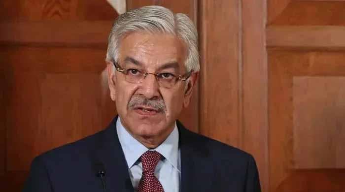 Asif issues stern warning to Taliban regime after Pak-Afghan talks collapse in Istanbul