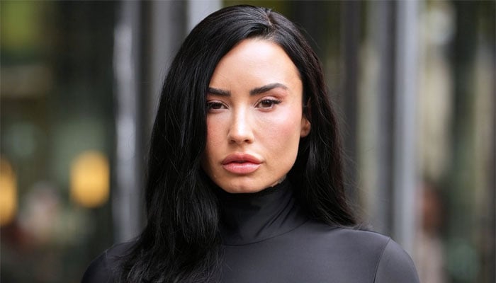 Demi Lovato turns meme into Halloween costume