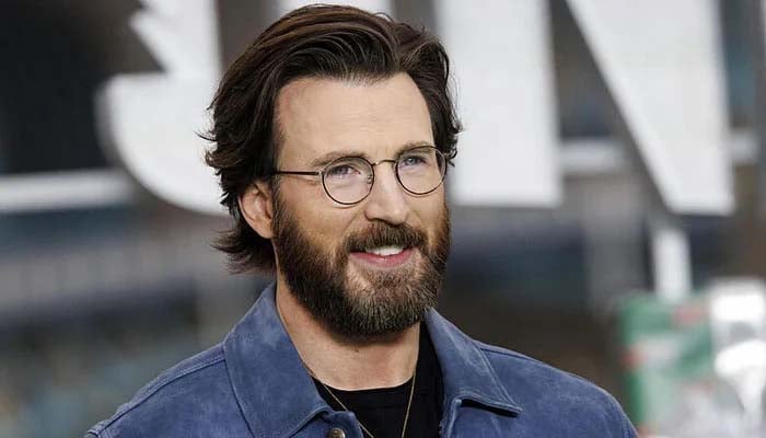 Captain America Chris Evans in awe of his baby girl with Alba Baptista