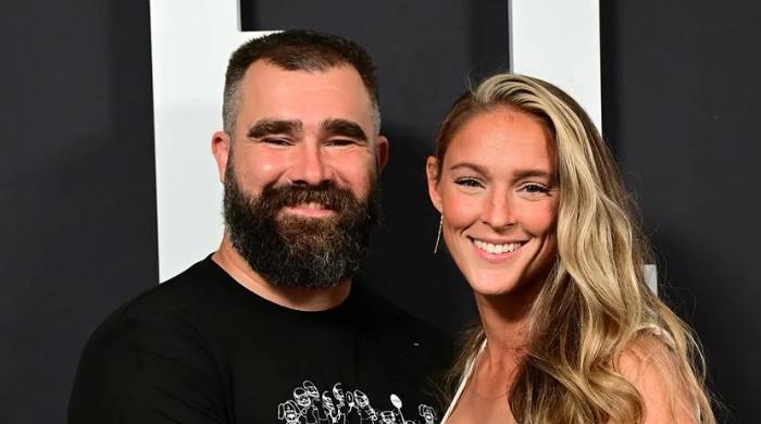 Jason, Kylie Kelce share hilarious Halloween banter