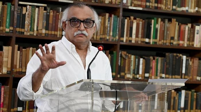 FIA registers case against ex-FBR chief Shabbar Zaidi over 'unauthorised tax refunds'