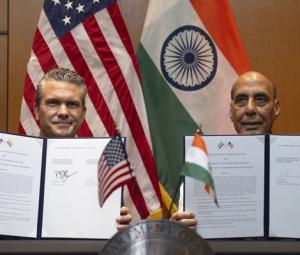 US signs 10-year defence agreement with India