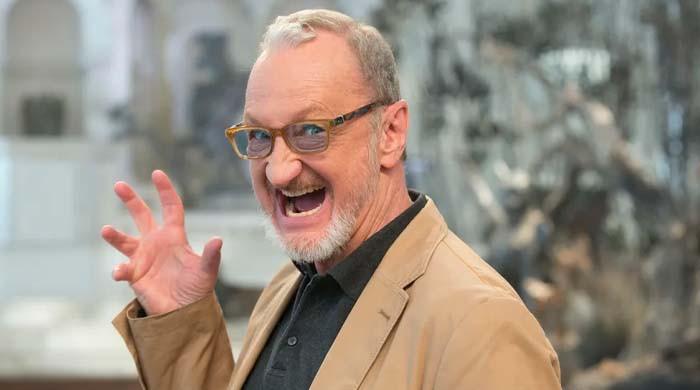 Horror icon Robert Englund receives huge Hollywood honor 