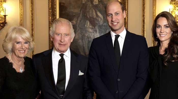 Starmer's spokesman comments on line of succession after Andrew titles removed 