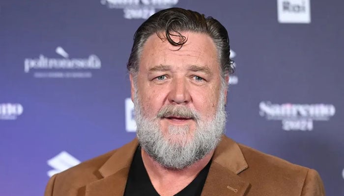 Russell Crowe reveals honest take on marriage amid Britney Theriot romance