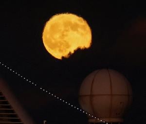 Beaver Moon: Pakistan witnesses 2025's first and brightest supermoon